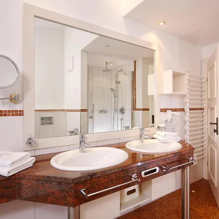 Hopfgarten Familotel Tirol فندق