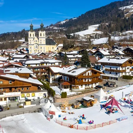 فندق Hopfgarten Familotel Tirol