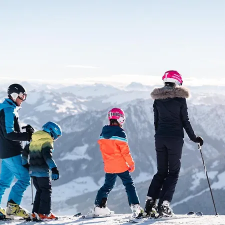 فندق Hopfgarten Familotel Tirol