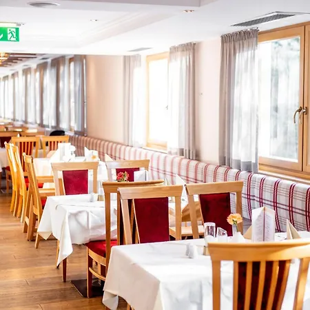 Hopfgarten Familotel Tirol